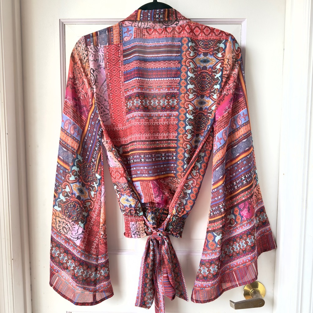 VENUS Multicolored Tie-Front Top Size 6 - Picture 4 of 7